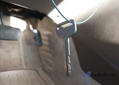 1997 Toyota Camry Le V6 из США, поврежденный, VIN 4T1BF22K2VU910133